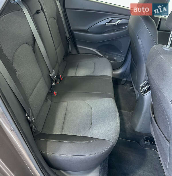 Универсал Hyundai i30 2021 в Львове фото 10 Универсал Hyundai i30 2021 в Львове