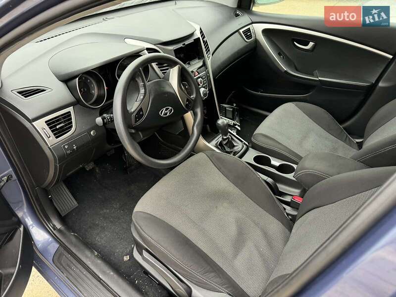 Хэтчбек Hyundai i30 2013 в Днепре