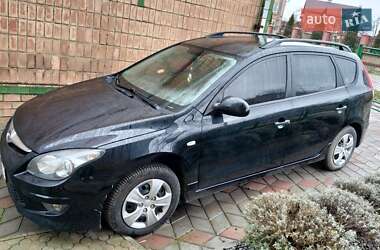 Универсал Hyundai i30 2011 в Козове