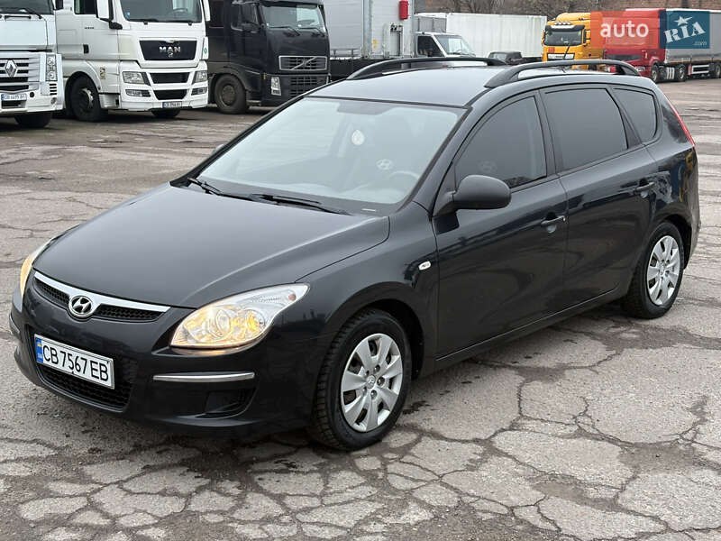 Універсал Hyundai i30 2009 в Чернігові