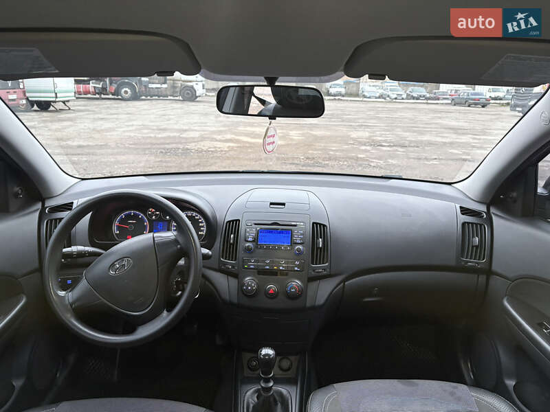 Універсал Hyundai i30 2009 в Чернігові