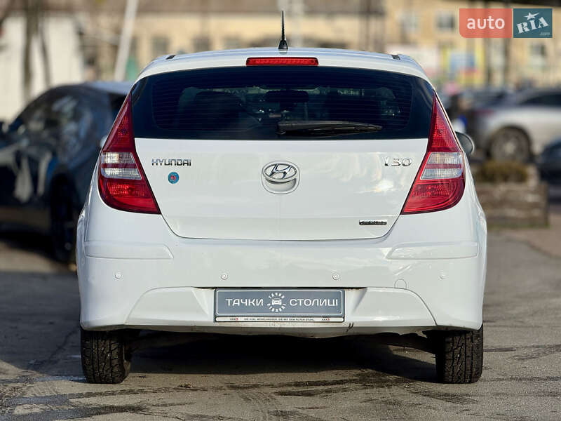 Хетчбек Hyundai i30 2011 в Києві