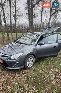 Універсал Hyundai i30 2010 в Кривому Розі