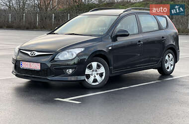 Универсал Hyundai i30 2011 в Виннице