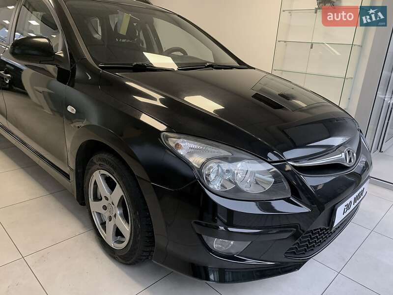Універсал Hyundai i30 2011 в Вінниці