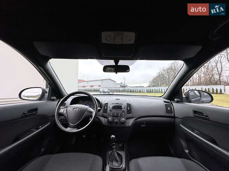 Хетчбек Hyundai i30 2008 в Луцьку фото 13 Хетчбек Hyundai i30 2008 в Луцьку