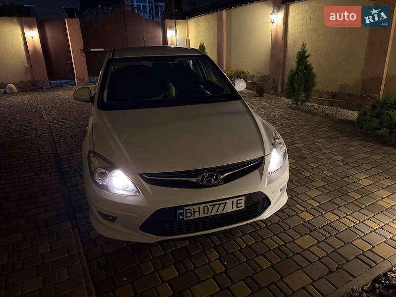 Хетчбек Hyundai i30 2011 в Одесі