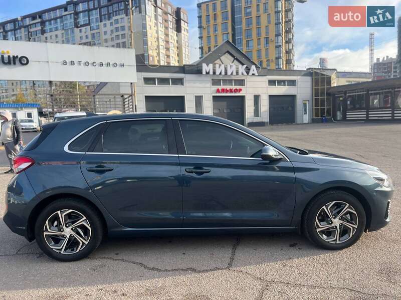 Хетчбек Hyundai i30 2024 в Одесі фото 12 Хетчбек Hyundai i30 2024 в Одесі