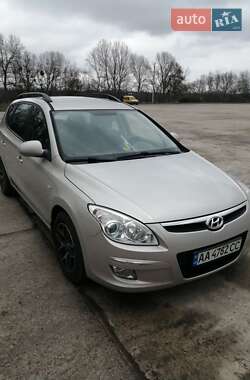 Хэтчбек Hyundai i30 2008 в Каневе