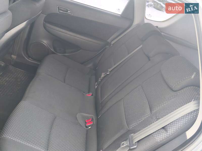 Універсал Hyundai i30 2011 в Жовтих Водах