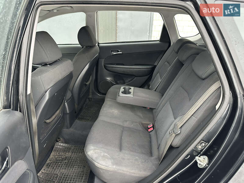 Универсал Hyundai i30 2008 в Тульчине