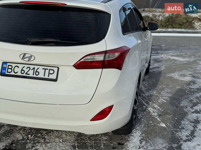 Универсал Hyundai i30 2013 в Самборе фото 5 Универсал Hyundai i30 2013 в Самборе