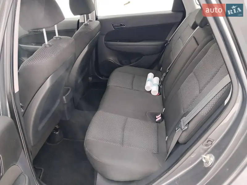 Hyundai i30 2011 VIN TMADB81SABJ068363 фото оголошення 8 з 60