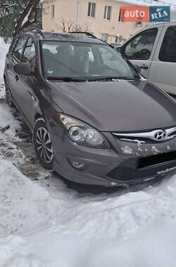 Універсал Hyundai i30 2011 в Рівному