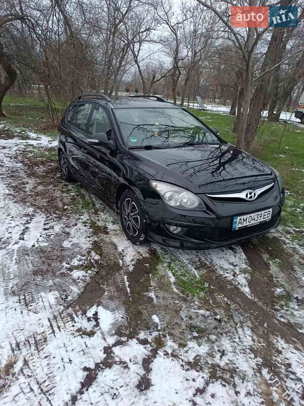 Универсал Hyundai i30 2012 в Бердичеве