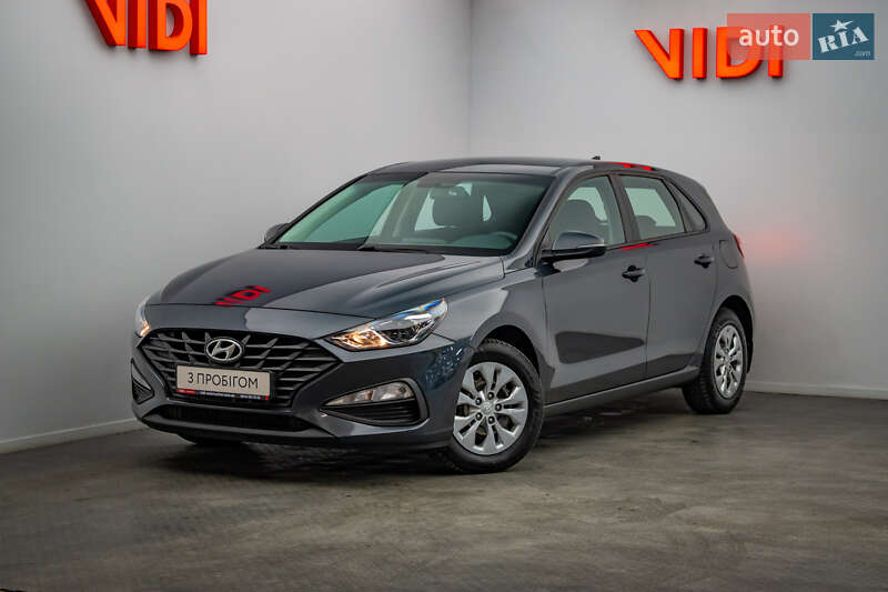 Hyundai i30 2021