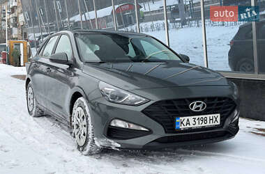 Хэтчбек Hyundai i30 2022 в Киеве