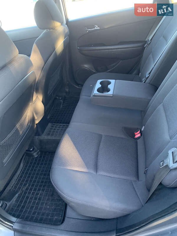 Універсал Hyundai i30 2008 в Запоріжжі фото 17 Універсал Hyundai i30 2008 в Запоріжжі
