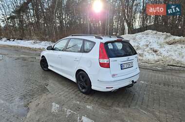 Универсал Hyundai i30 2008 в Новояворовске