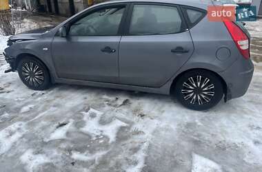 Хетчбек Hyundai i30 2010 в Києві