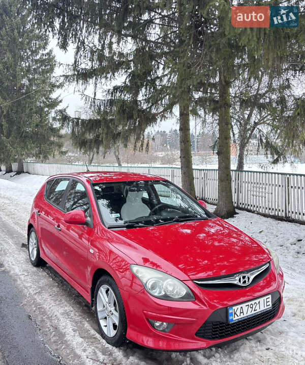 Hyundai i30 2010