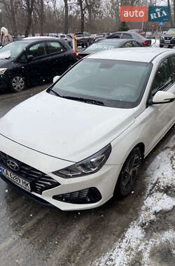 Хэтчбек Hyundai i30 2021 в Киеве