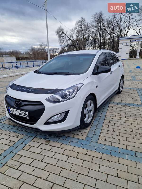 Hyundai i30 2013