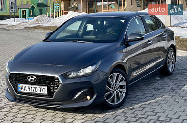 Фастбэк Hyundai i30 2018 в Тернополе