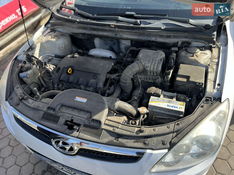 Хэтчбек Hyundai i30 2007 в Луцке