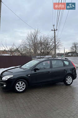 Универсал Hyundai i30 2008 в Крыжополе