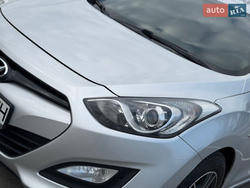 Хэтчбек Hyundai i30 2013 в Одессе