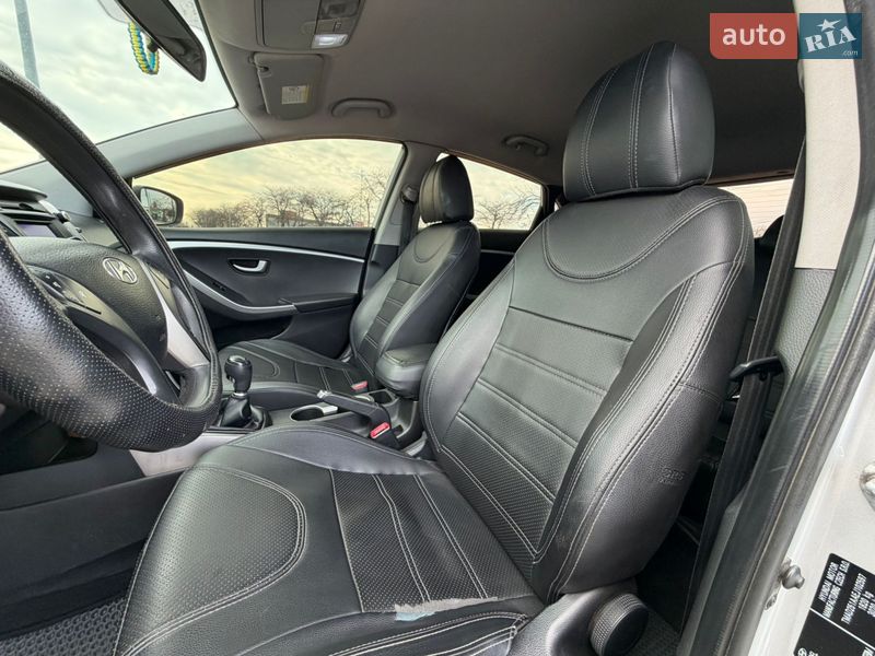 Хэтчбек Hyundai i30 2013 в Одессе