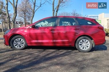 Универсал Hyundai i30 2020 в Киеве