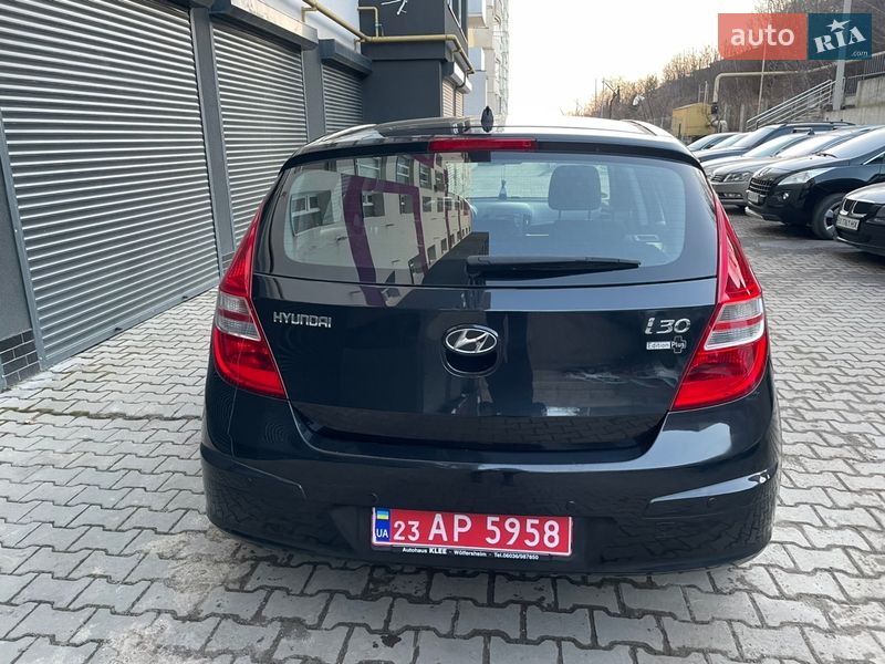 Хэтчбек Hyundai i30 2009 в Хмельницком