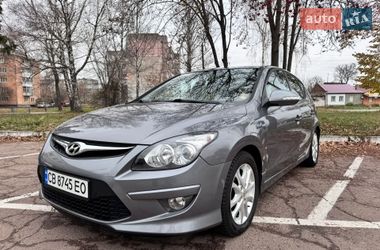 Хэтчбек Hyundai i30 2011 в Нежине