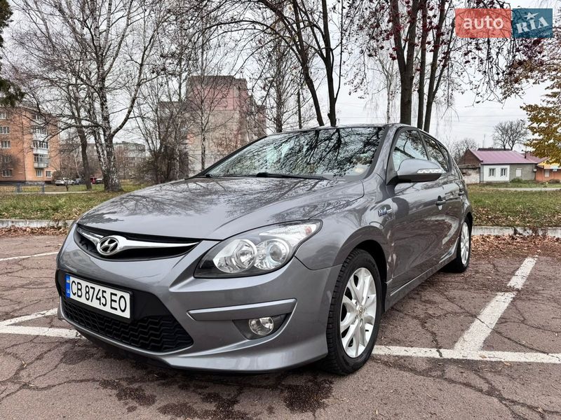 Hyundai i30 2011
