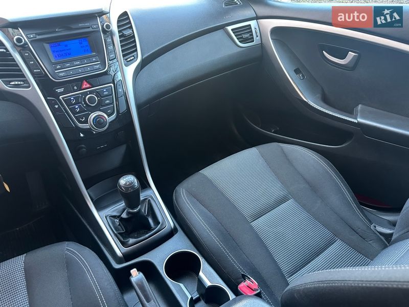 Хэтчбек Hyundai i30 2014 в Одессе