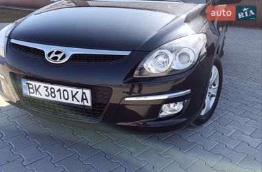 Універсал Hyundai i30 2009 в Радивиліві