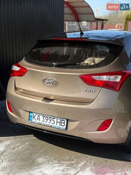 Хэтчбек Hyundai i30 2014 в Киеве