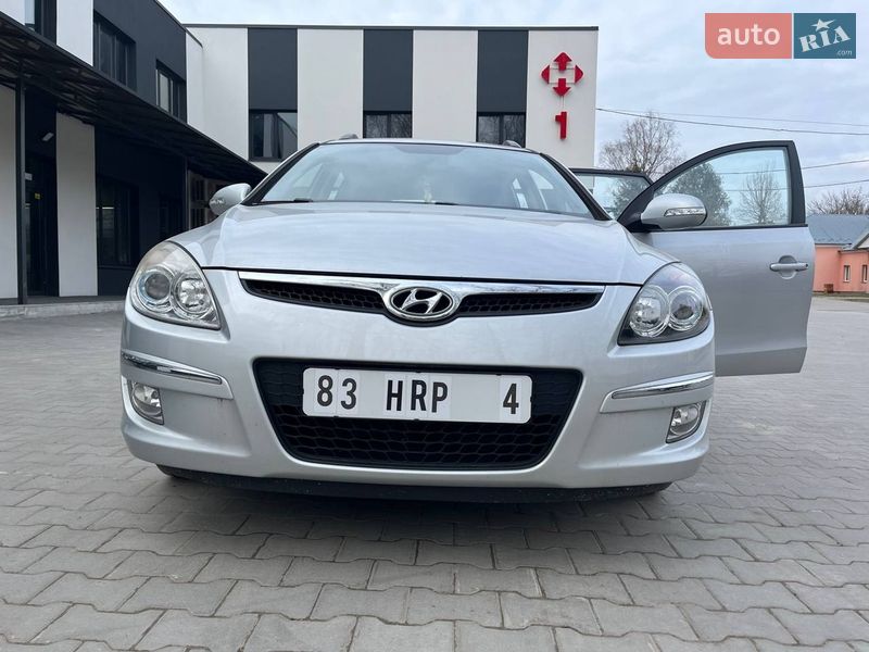 Универсал Hyundai i30 2008 в Тернополе