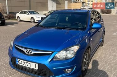Хетчбек Hyundai i30 2010 в Києві