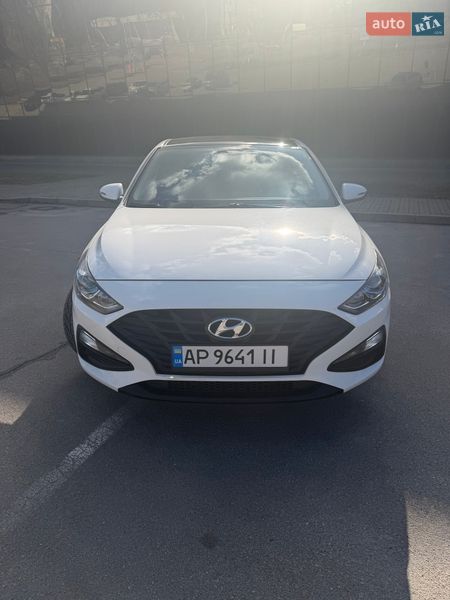 Hyundai i30 2021