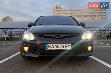 Хетчбек Hyundai i30 2010 в Києві