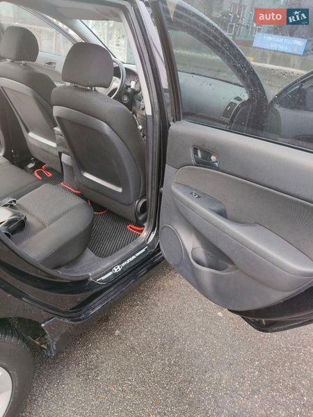 Универсал Hyundai i30 2012 в Днепре