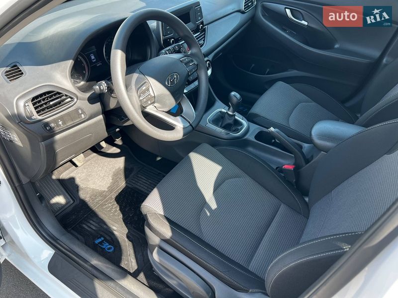 Хэтчбек Hyundai i30 2021 в Киеве