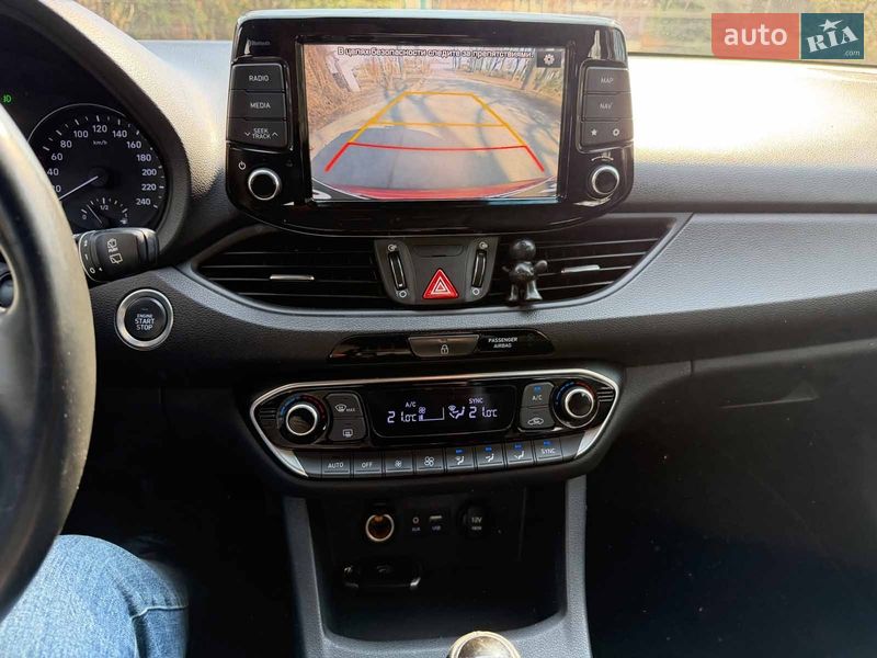Универсал Hyundai i30 2020 в Киеве фото 16 Универсал Hyundai i30 2020 в Киеве