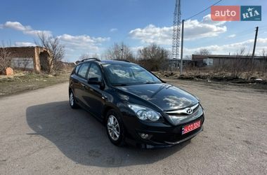 Универсал Hyundai i30 2011 в Бердичеве