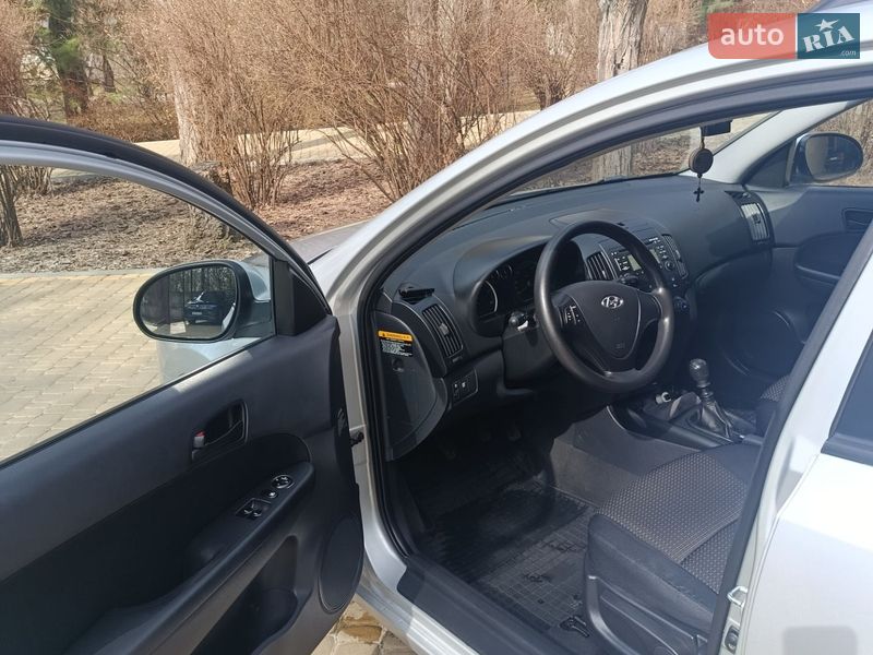 Универсал Hyundai i30 2008 в Кропивницком