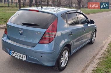 Хетчбек Hyundai i30 2010 в Кривому Розі