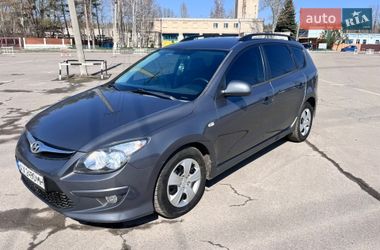 Универсал Hyundai i30 2010 в Харькове